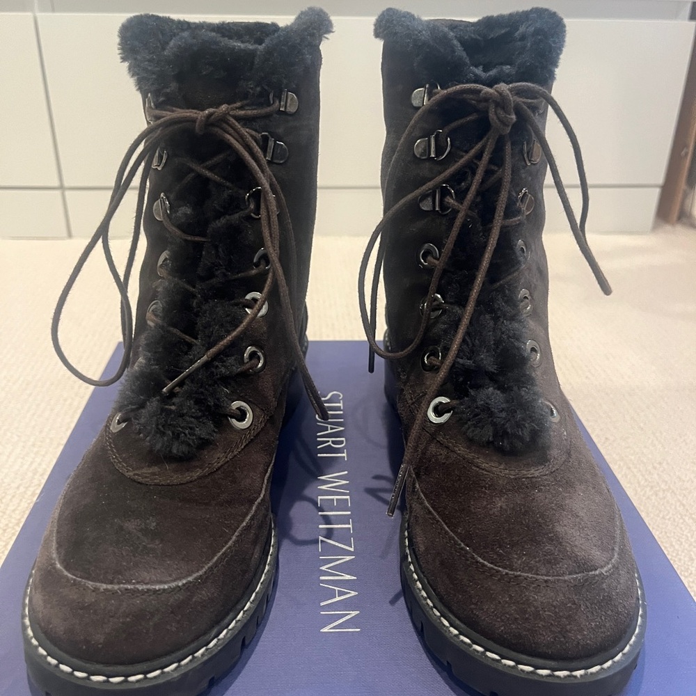 Worn once! Stuart Weitzman Brown Suede Black Shearling Fur Boots